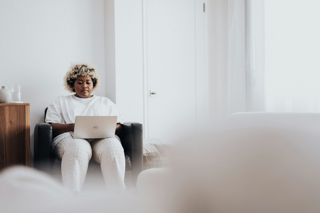senior citizen with laptop